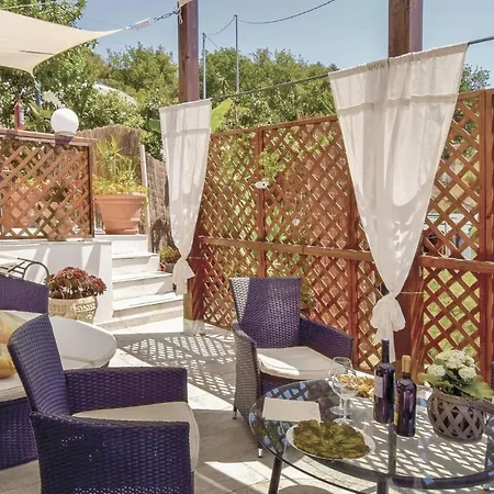 Casa vacanze Chez Gaby Borghetto San Nicolò